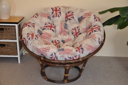 Ratanový papasan 110 cm hnědý polstr motiv vlajky
