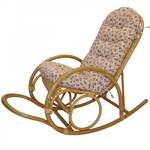 Ratanové houpací křeslo Jenaira medové polstr motiv růžičky