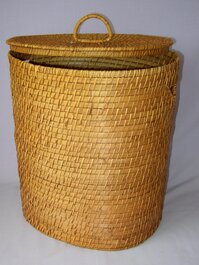 Koš prádelní ratanový oválný